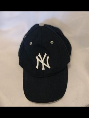 Kids New York Yankees MLB Navy Blue Baseball Cap Youth Adjustable Hat